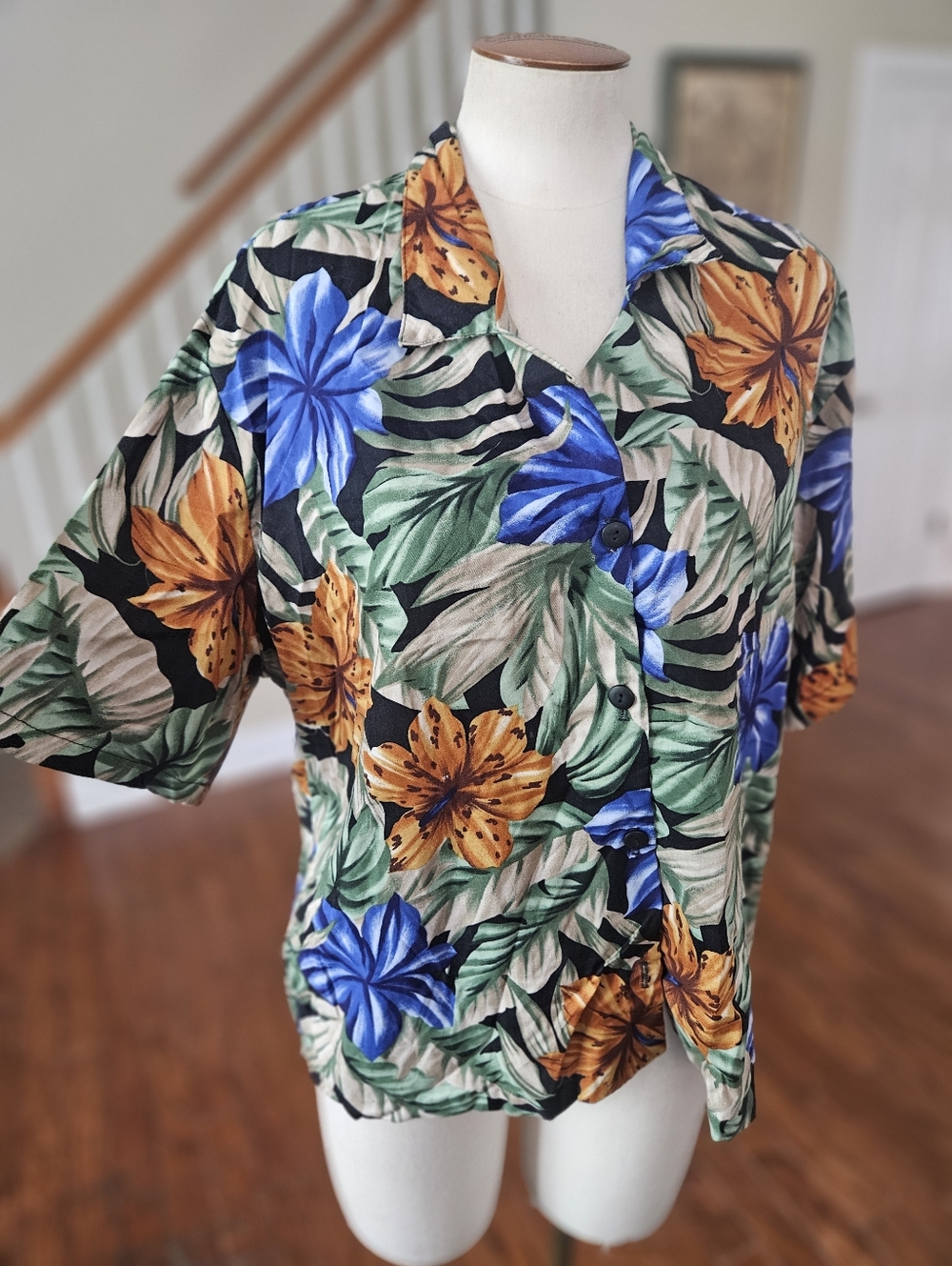 VTG 80s Joanna Hawaiian Shirt Medium
